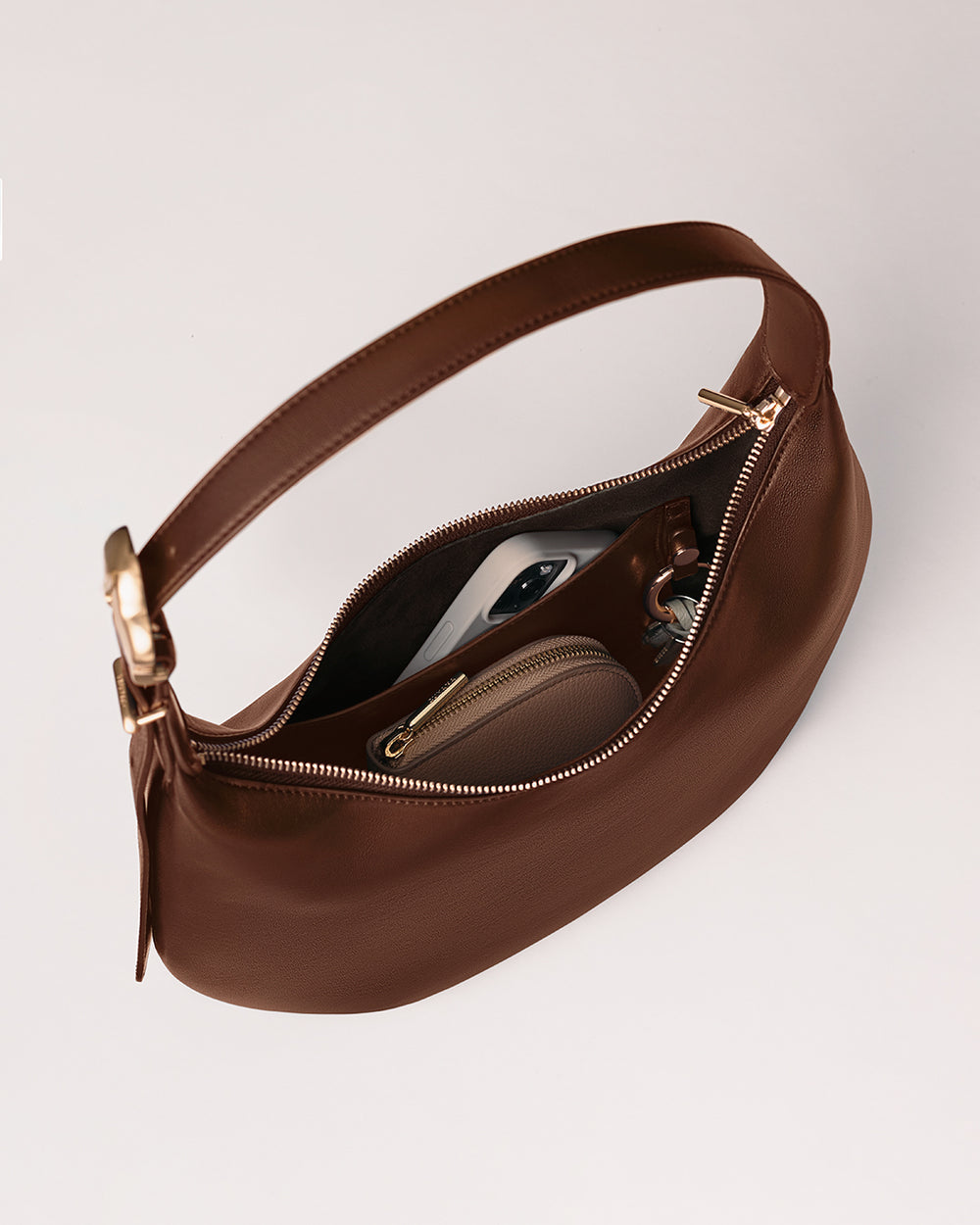 Qila satchel