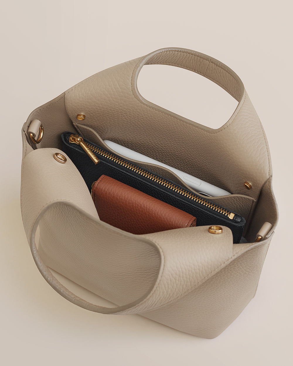 Zini system tote